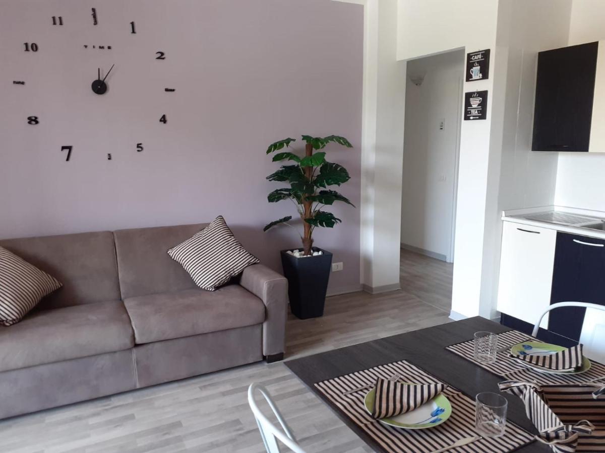 Mattia'S House On Garda Lake Пескьера-дель-Гарда Экстерьер фото